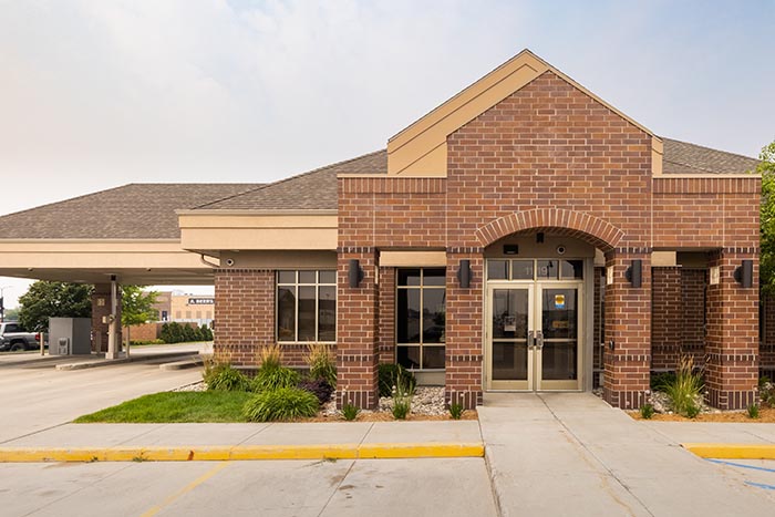 Exterior view of Gate City Bank’s convenient West Fargo location, just a block off 13th Avenue in West Fargo, ND